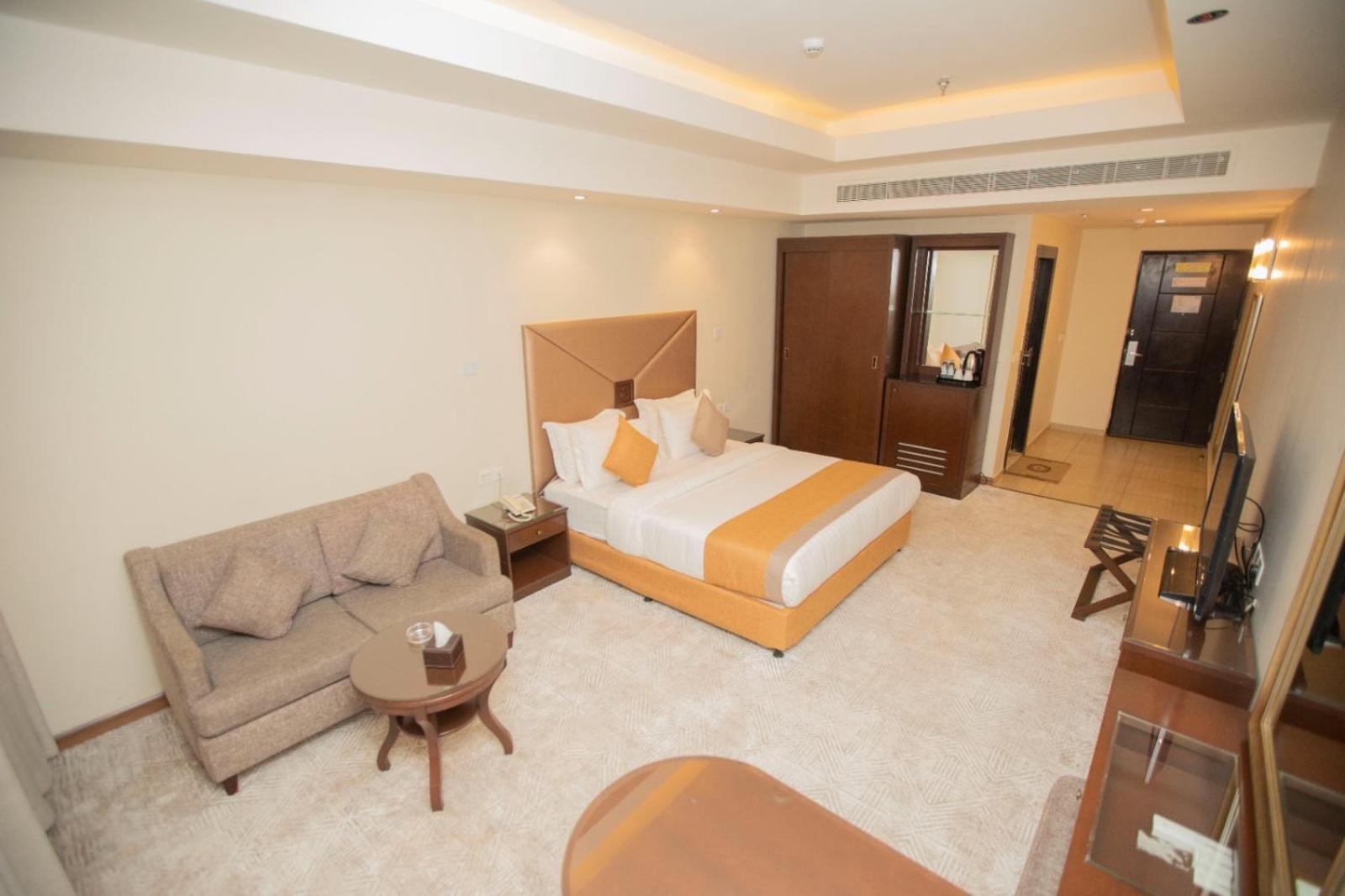 Sanam Hotel Suites - Ер-Ріяд Екстер'єр фото